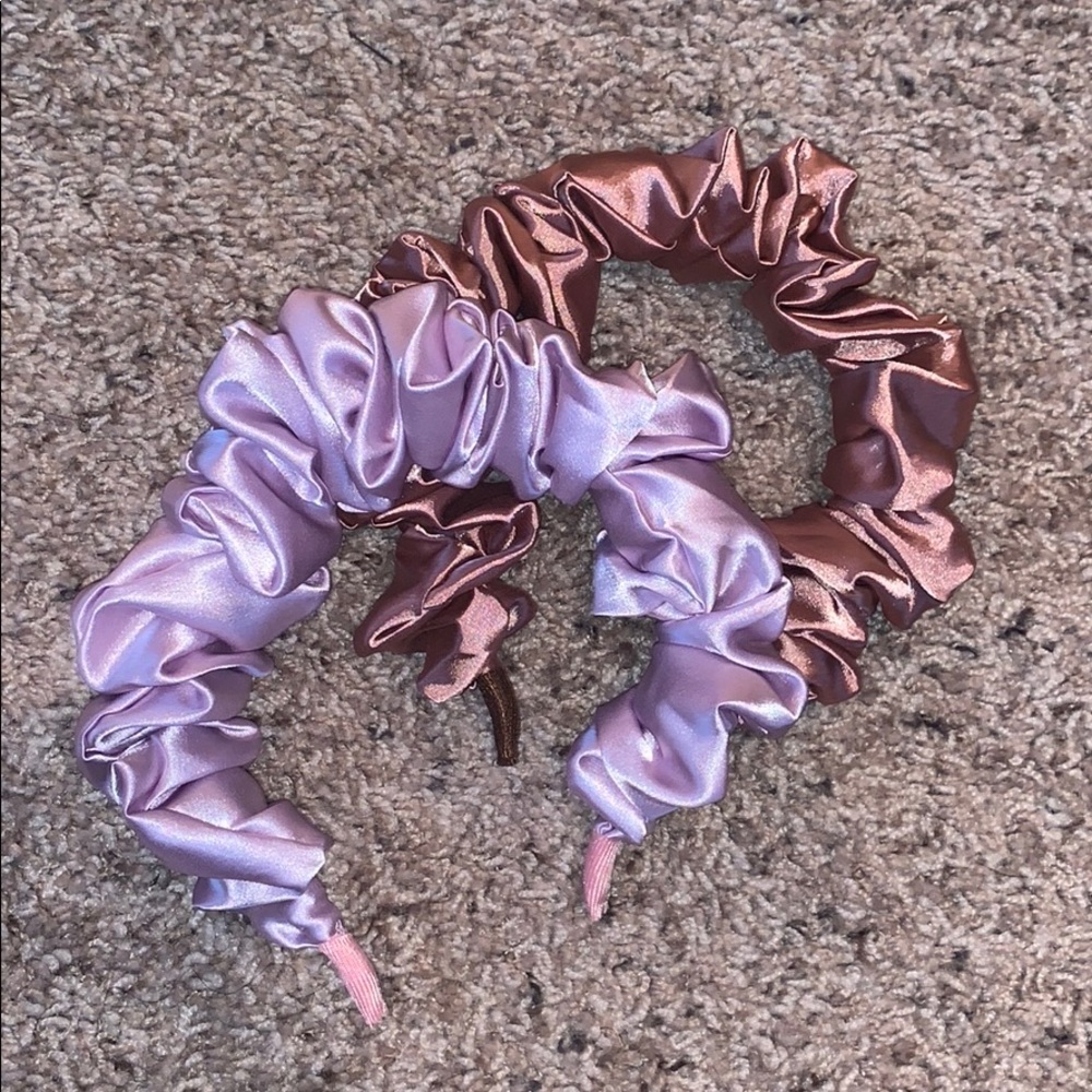Runched headbands